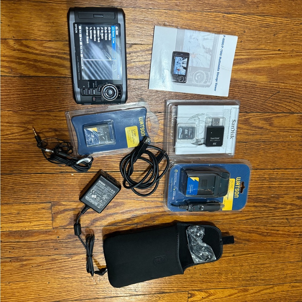 Basic Editions Black Digital Camera Bundle - Picture 2 of 2